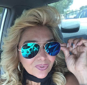 Meet your Posher, Christine